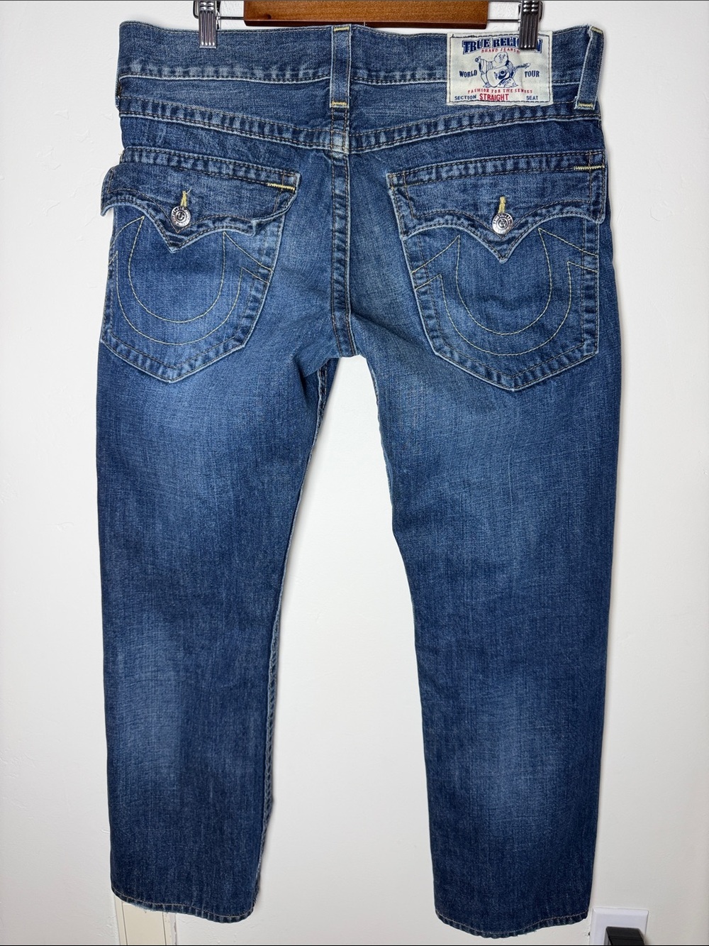 True religion women’s Blue Washed Denim 34 straight Jeans vintage